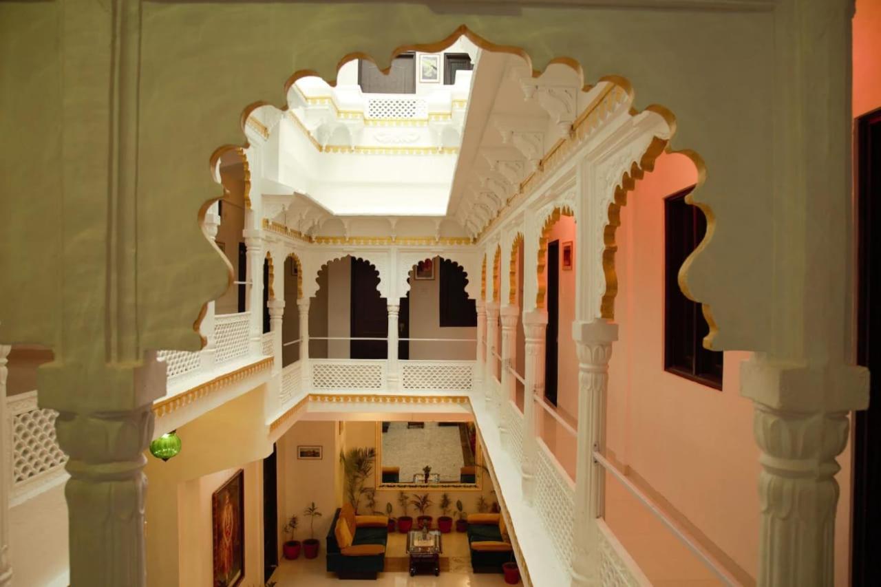 Hotel Nahargarh Palace Indore Exterior foto